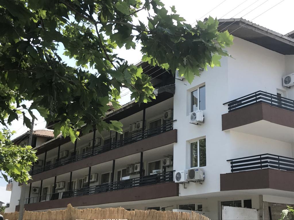 Hotel Tchernomorets Extérieur photo