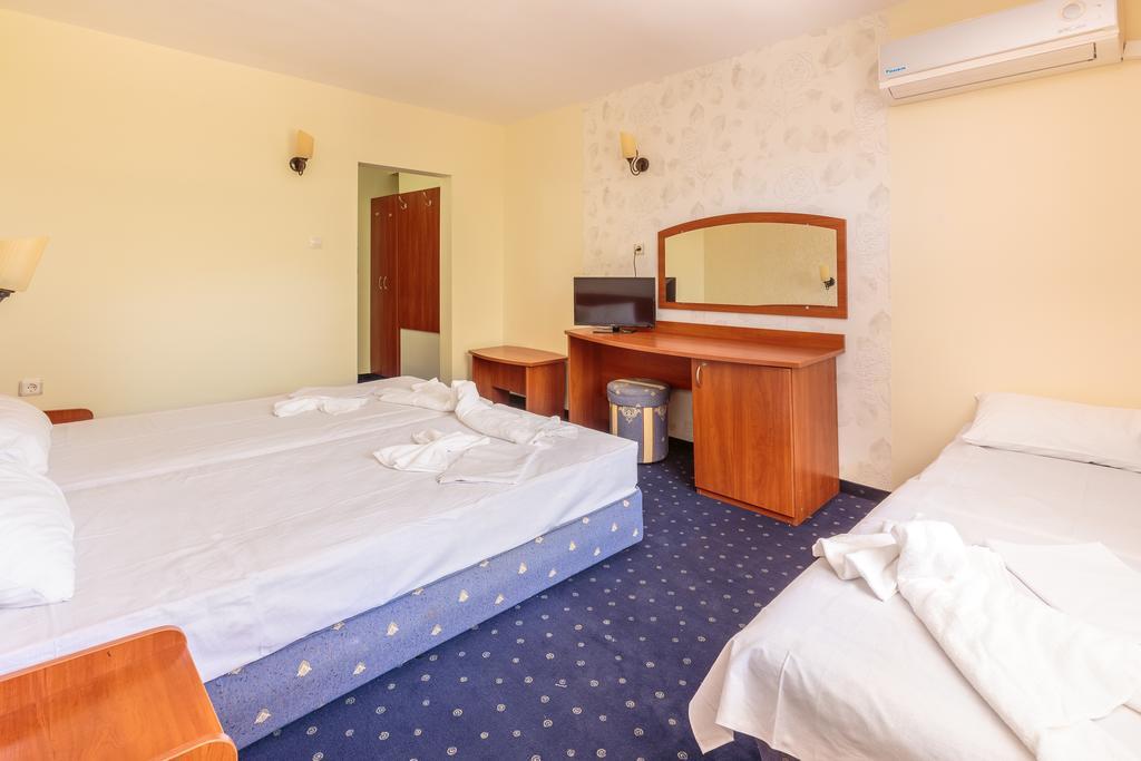 Hotel Tchernomorets Extérieur photo